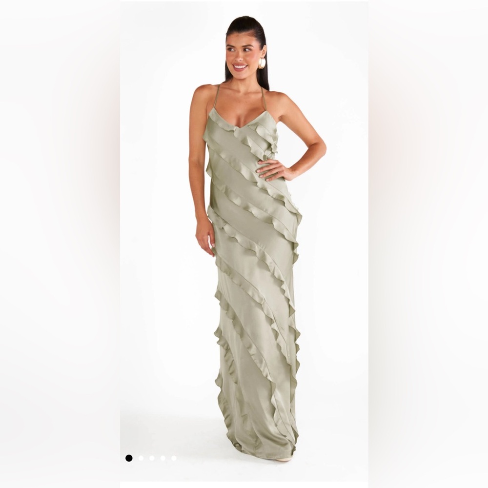 Brand New Show Me Your Mumu Romance Ruffle Dress